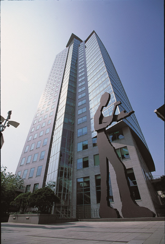 서울 종로구에 위치한 태광그룹 흥국생명빌딩. <태광그룹 제공>